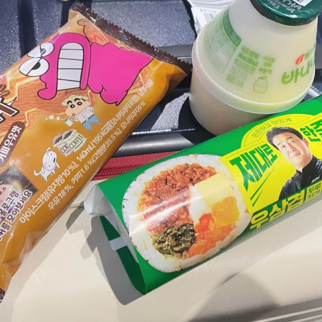 田谷菜々子さんのインスタグラム写真 - (田谷菜々子Instagram)「ずっと行ってみたかった교촌치킨♡🍗🍯 美味しかった~🇰🇷🫶🏻」10月22日 20時04分 - nanako_taya