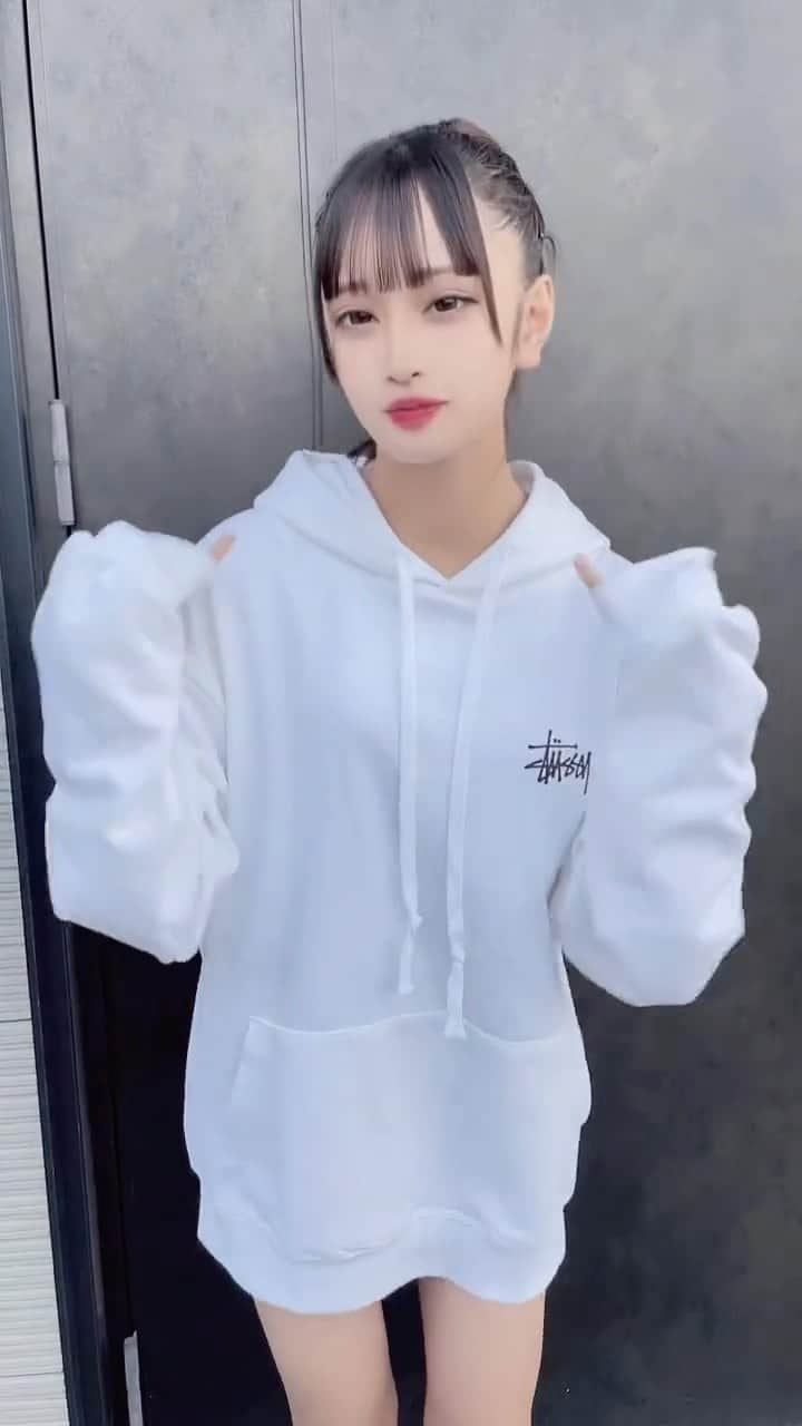 のインスタグラム：「ポニーテール👱🏻‍♀️好きな髪型教えてー？　#dance #love」