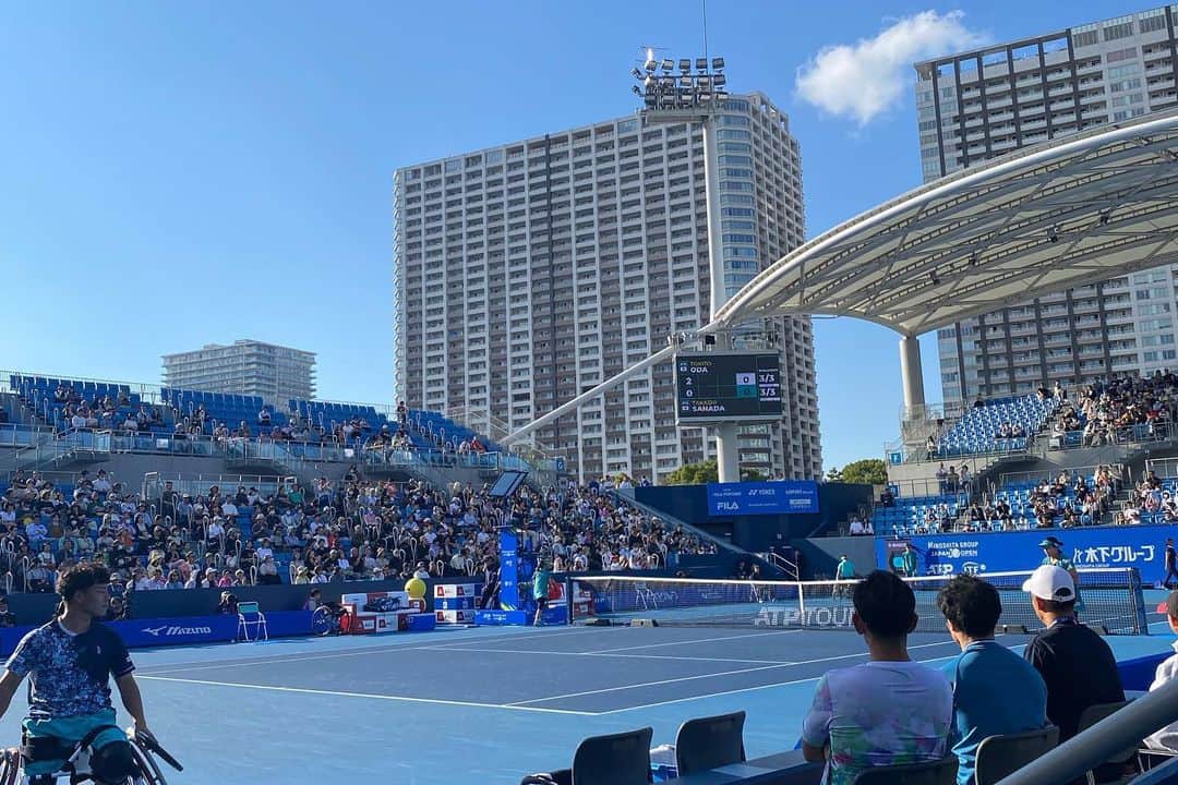 国枝慎吾さんのインスタグラム写真 - (国枝慎吾Instagram)「Participation as tournament director 🙌 木下グループジャパンオープン、車いすテニストーナメントディレクターとして携わりました。 運営の方々、遅くまでお疲れ様でした！毎日、日付が変わるまで働く運営の方々の大変さを知り、本当に勉強になりました。 選手の皆様、白熱の試合有難うございました😉 そして多くの来場者の方々、日本のテニスファンの素晴らしさを再認識した大会でした！！また来年お会いしましょう！ #木下グループジャパンオープンテニス #テニス #車いすテニス」10月22日 20時18分 - shingokunieda