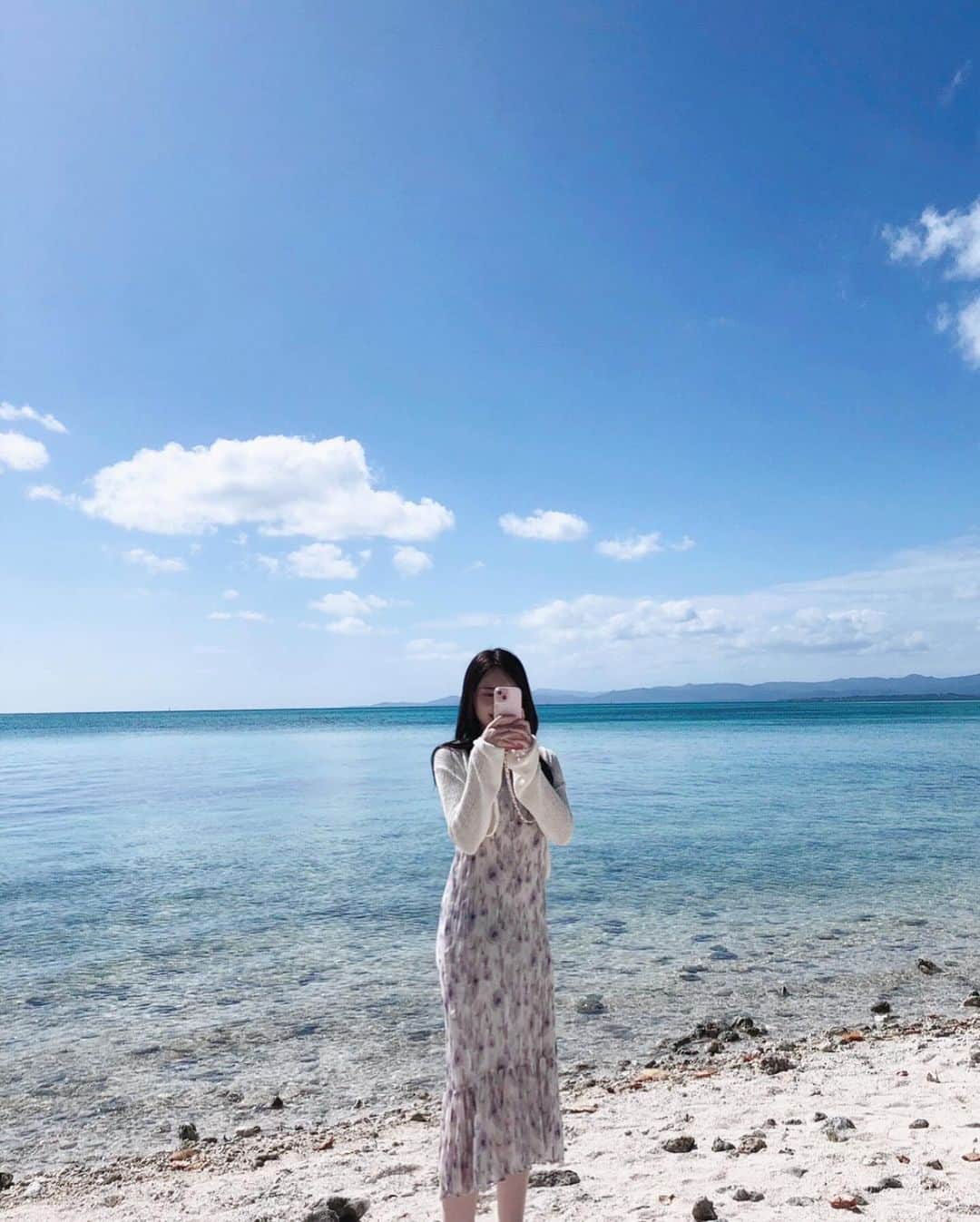 大平有沙さんのインスタグラム写真 - (大平有沙Instagram)「夏を終わらせない委員会  #竹富島  #竹富島観光  #カイジ浜」10月22日 20時18分 - arisa_ohira