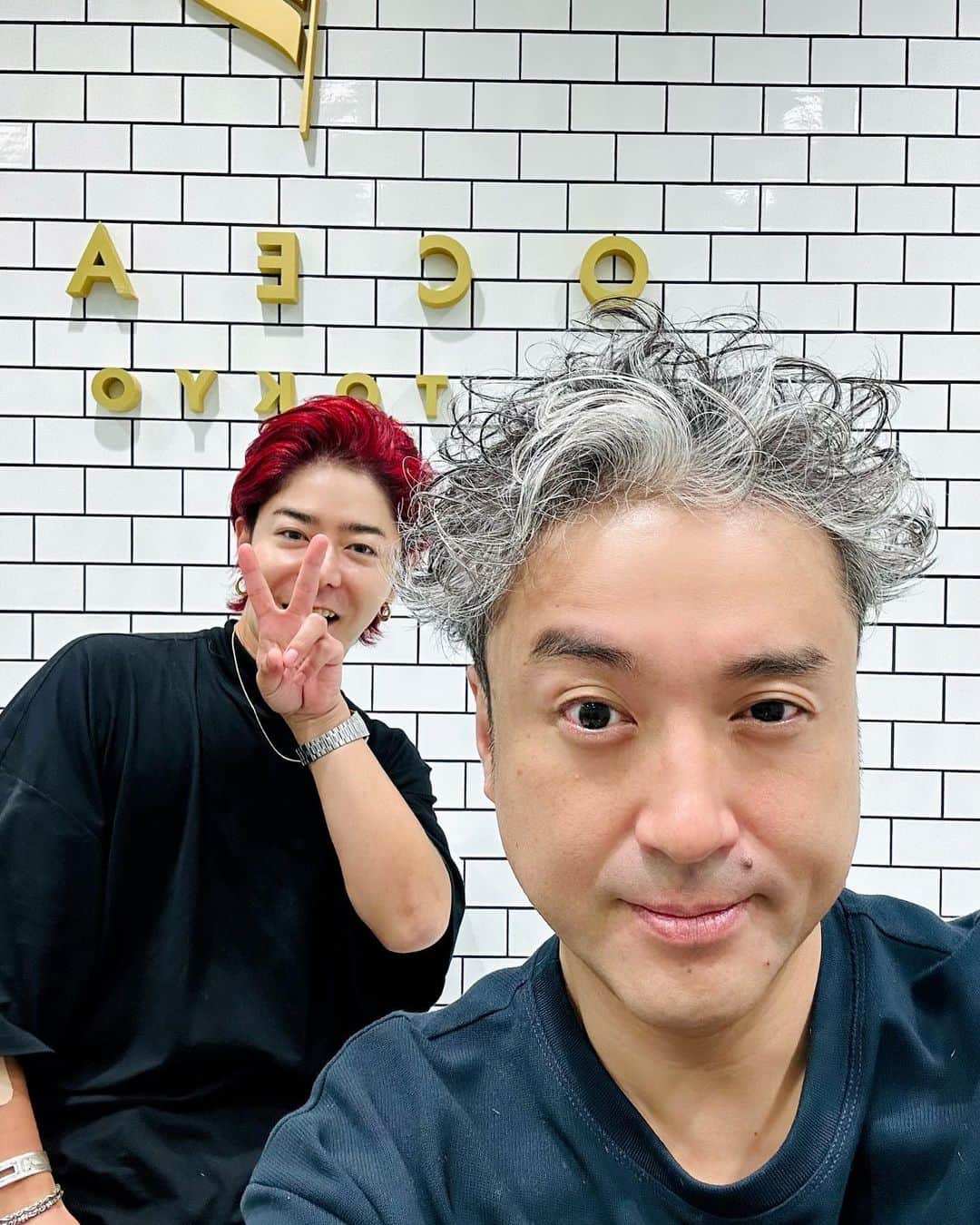 高木琢也さんのインスタグラム写真 - (高木琢也Instagram)「ムロさん復活❤️‍🔥㊗️❤️‍🔥 #うちの弁護士は手がかかる  元気そうで良かった🤣 #サイドからのシルエットがいいでしょ？ #ムロツヨシ #俳優 #フジテレビ」10月22日 20時35分 - takagi_ocean