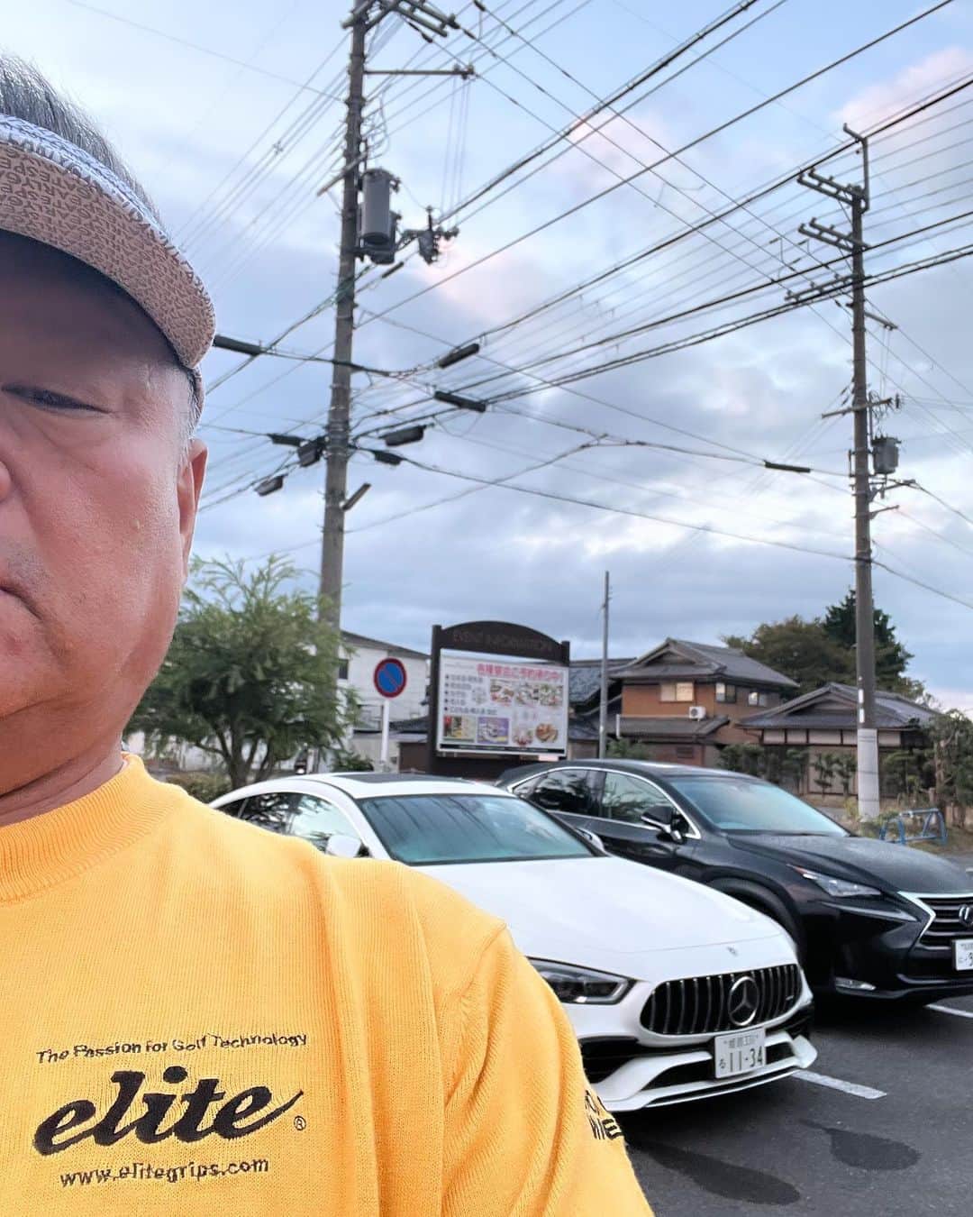 金村義明のインスタグラム：「2日連続の都合45ホールの戦い⛳️ もう身体ガタガタ！ 今日は、いさお、龍ちゃんコンビに コテンパンに負けました！ へとへとで大阪戻って泣きます」