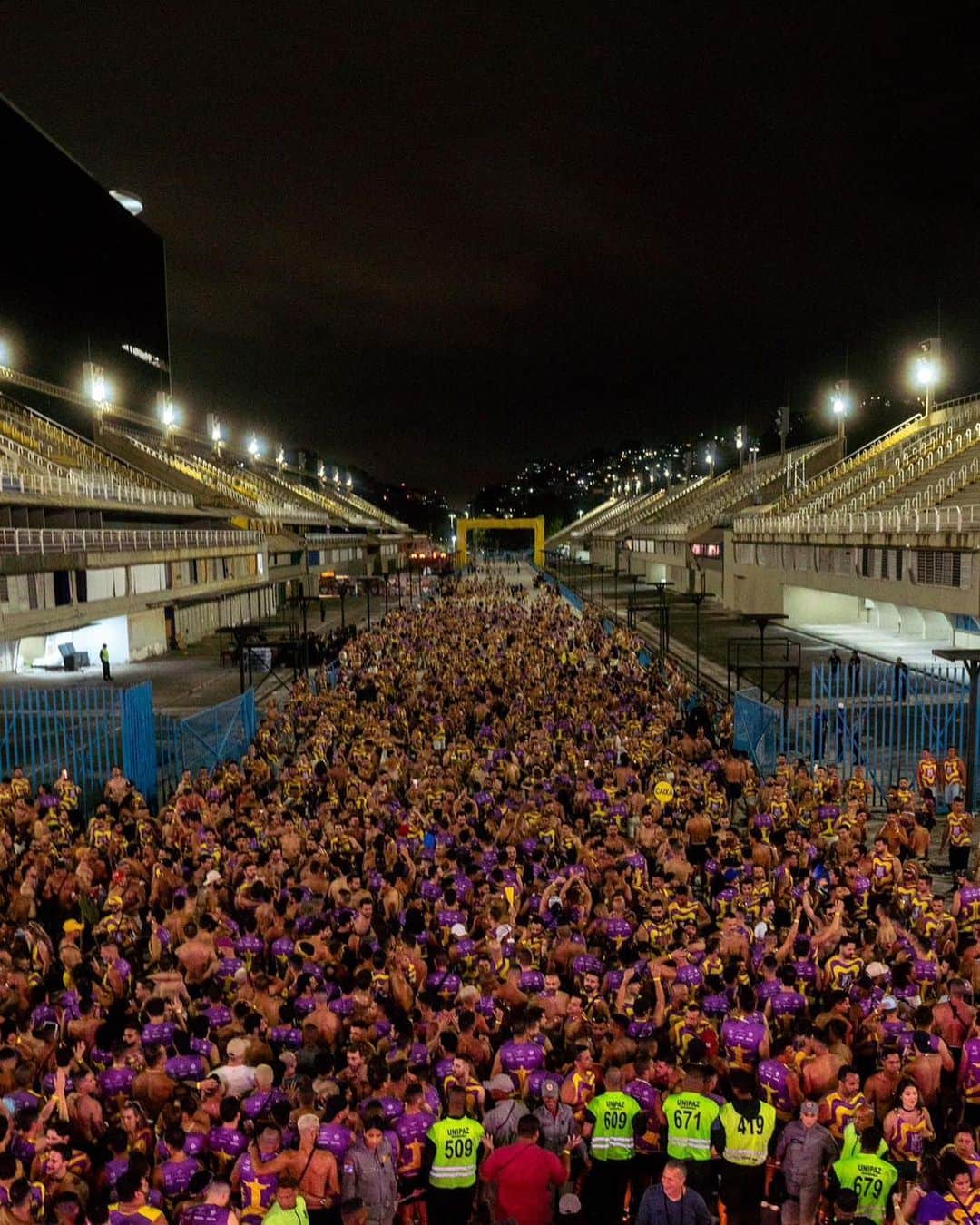 イヴェッチ・サンガロさんのインスタグラム写真 - (イヴェッチ・サンガロInstagram)「Sobre ontem!!! @micaretasdasan foi demais! Rio de Janeiro é uma energia surreal!」10月23日 6時16分 - ivetesangalo