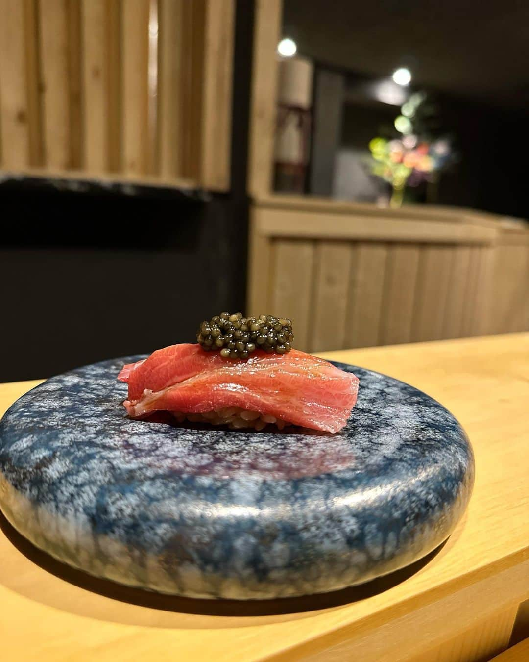 カルフィン・ヨン・ア・ピンさんのインスタグラム写真 - (カルフィン・ヨン・ア・ピンInstagram)「I found the first good sushi restaurant in Holland! 🎉 It’s so good I went twice in one week 😌  #sushi #japanesefood」10月23日 16時00分 - calvinjongapin