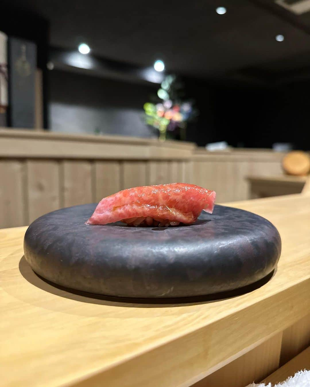 カルフィン・ヨン・ア・ピンさんのインスタグラム写真 - (カルフィン・ヨン・ア・ピンInstagram)「I found the first good sushi restaurant in Holland! 🎉 It’s so good I went twice in one week 😌  #sushi #japanesefood」10月23日 16時00分 - calvinjongapin