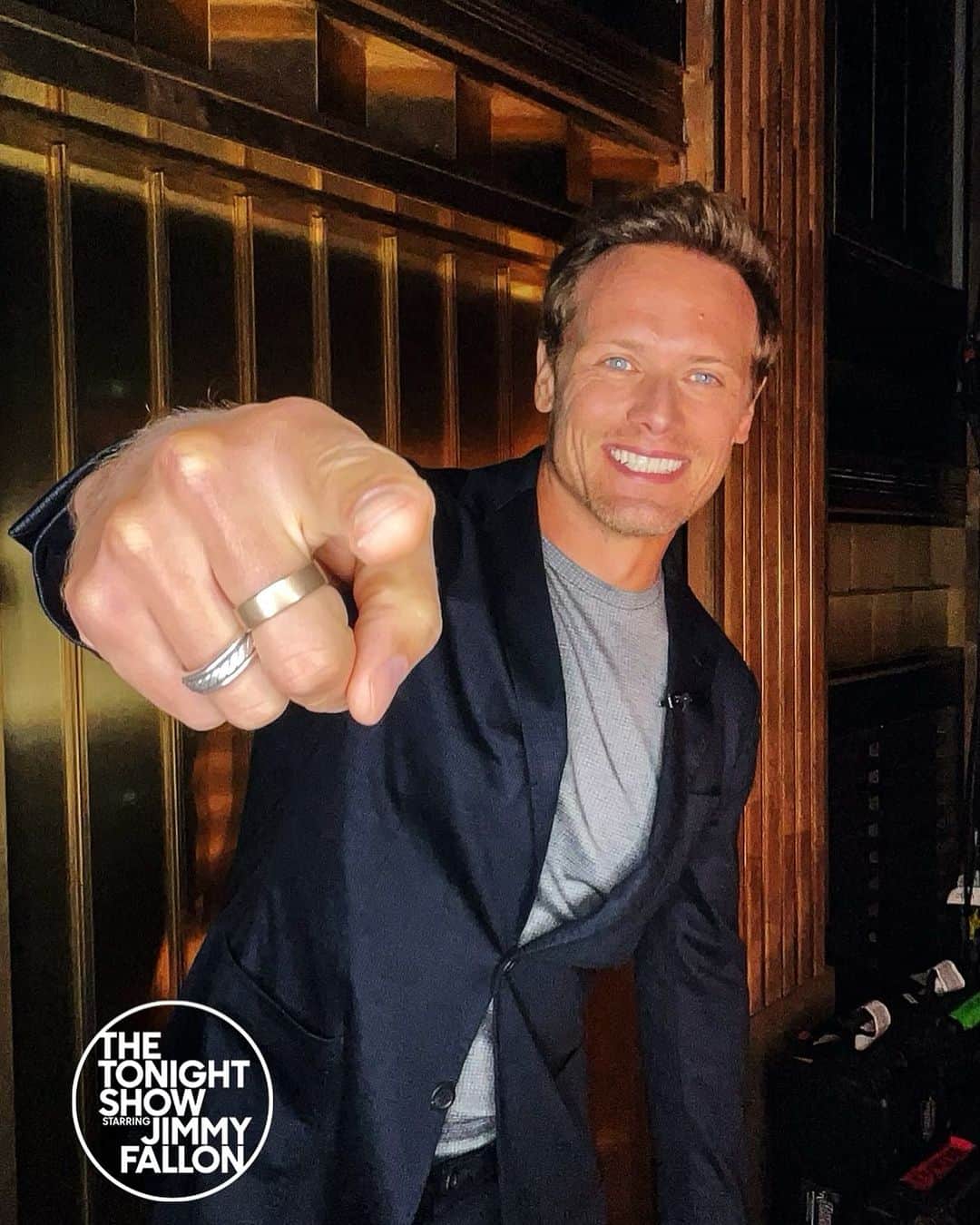 サム・ヒューアンのインスタグラム：「Happy Sunday.😘」