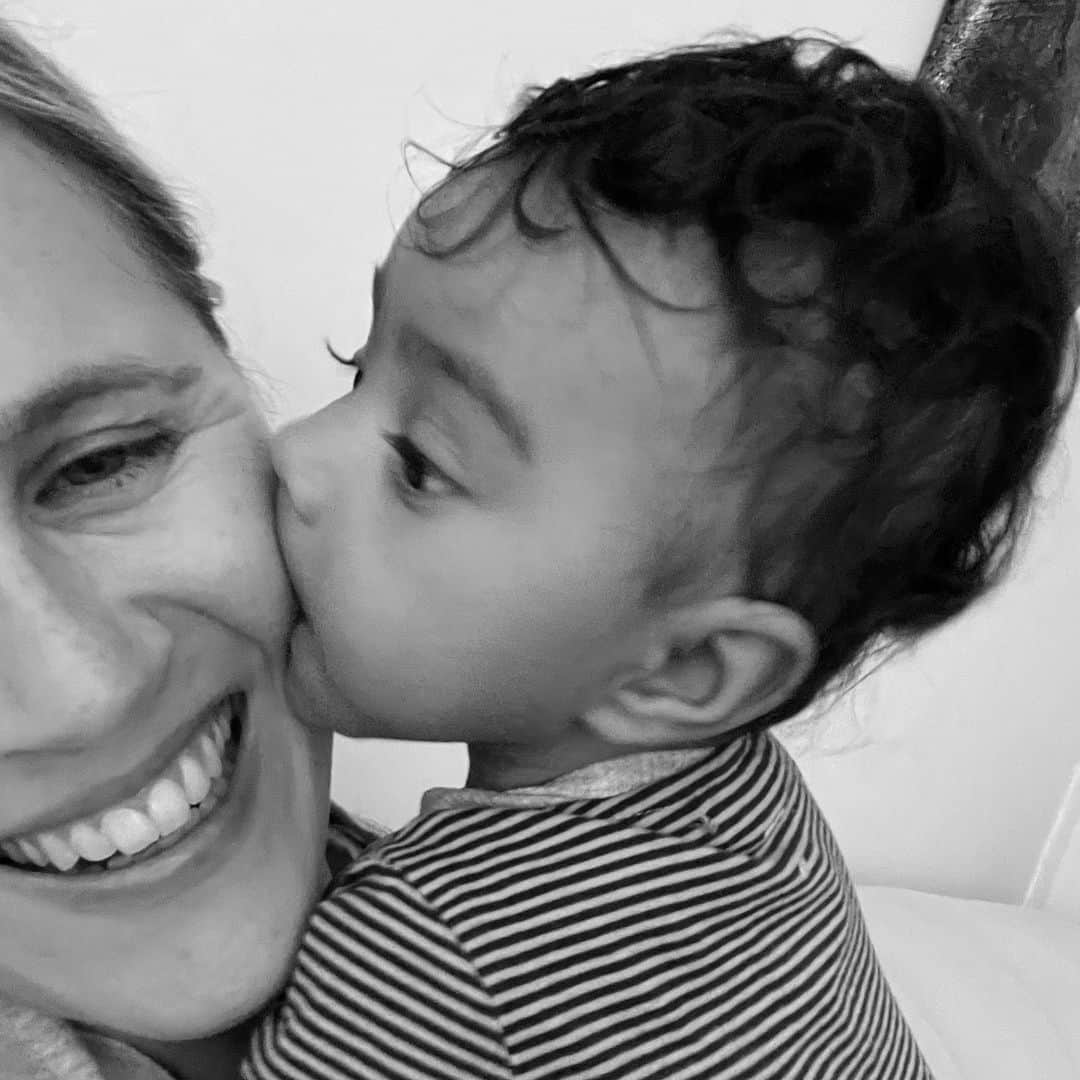 Linda Tolのインスタグラム：「5 months ❤️」