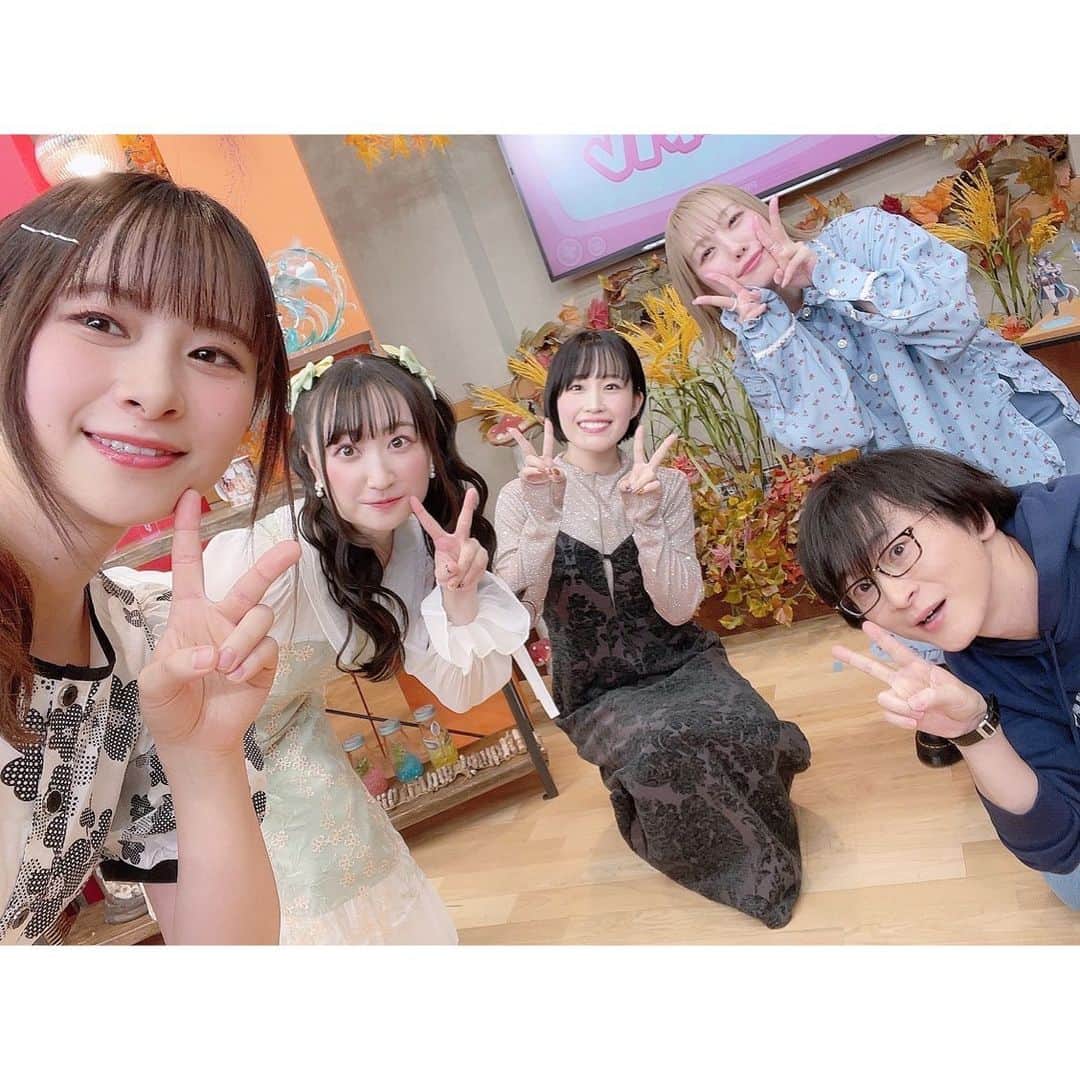 鈴木みのりさんのインスタグラム写真 - (鈴木みのりInstagram)「💜 #衣装  #リリっぽいかな？ #と思って買いました #今日届いた笑  #プリコネＲ #アルターメイデン」10月22日 23時27分 - minoringo_official