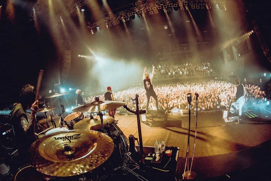 Masato さんのインスタグラム写真 - (Masato Instagram)「SETLIST ELECTION TOUR 2023 NAGOYA DAY1 Photos by @bashico_photo  #coldrain」10月22日 23時35分 - masato_coldrain