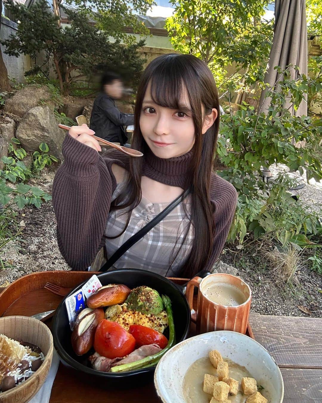のインスタグラム：「. ジブリご飯食べたよ(˶' ᵕ ' ˶)♡  #韓国 #韓国旅行 #朝ご飯 #darich #アイドル #地下アイドル」