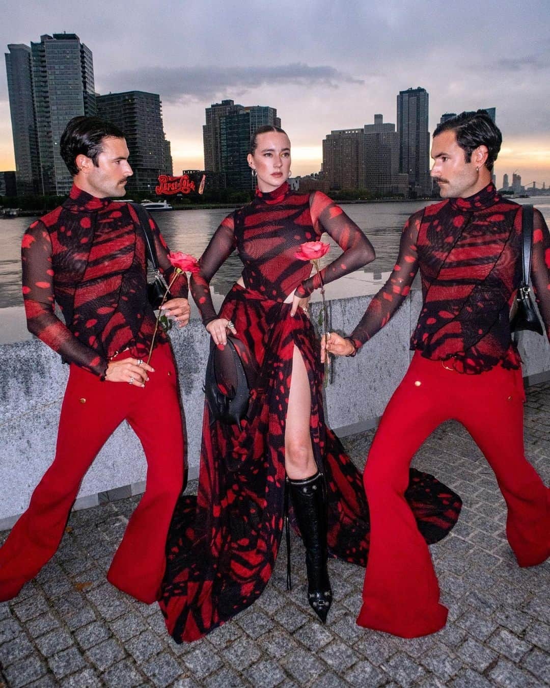 プラバルグルンのインスタグラム：「Twice as Nice⁠ ⁠ @young_emperors wear the Scarlet Butterfly Printed Tulsi Patch Turtleneck with Belted Bootleg Pant and Scarlet Butterfly Printed Mesh Bodysuit with Scarlet Butterfly Printed Mesh Draped Skirt from the Fall Winter 2023 collection to the Prabal Gurung NYFW Show」