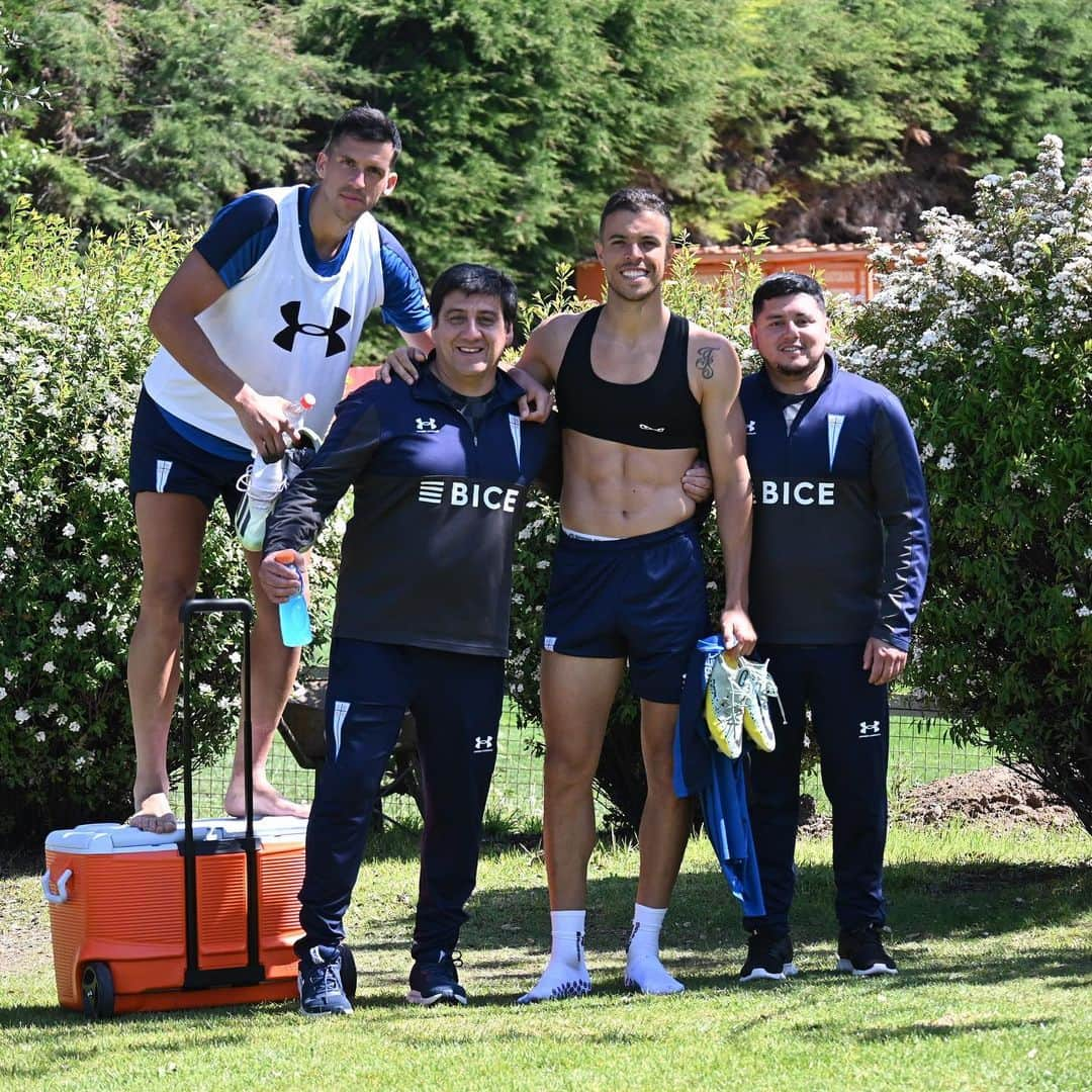 フランコ・ディ・サントさんのインスタグラム写真 - (フランコ・ディ・サントInstagram)「Linda semana de entrenamiento en busca siempre de mejorar ⚽️❤️🙏.. @cruzados_oficial #futbol #entrenamiento」10月23日 0時27分 - disanto