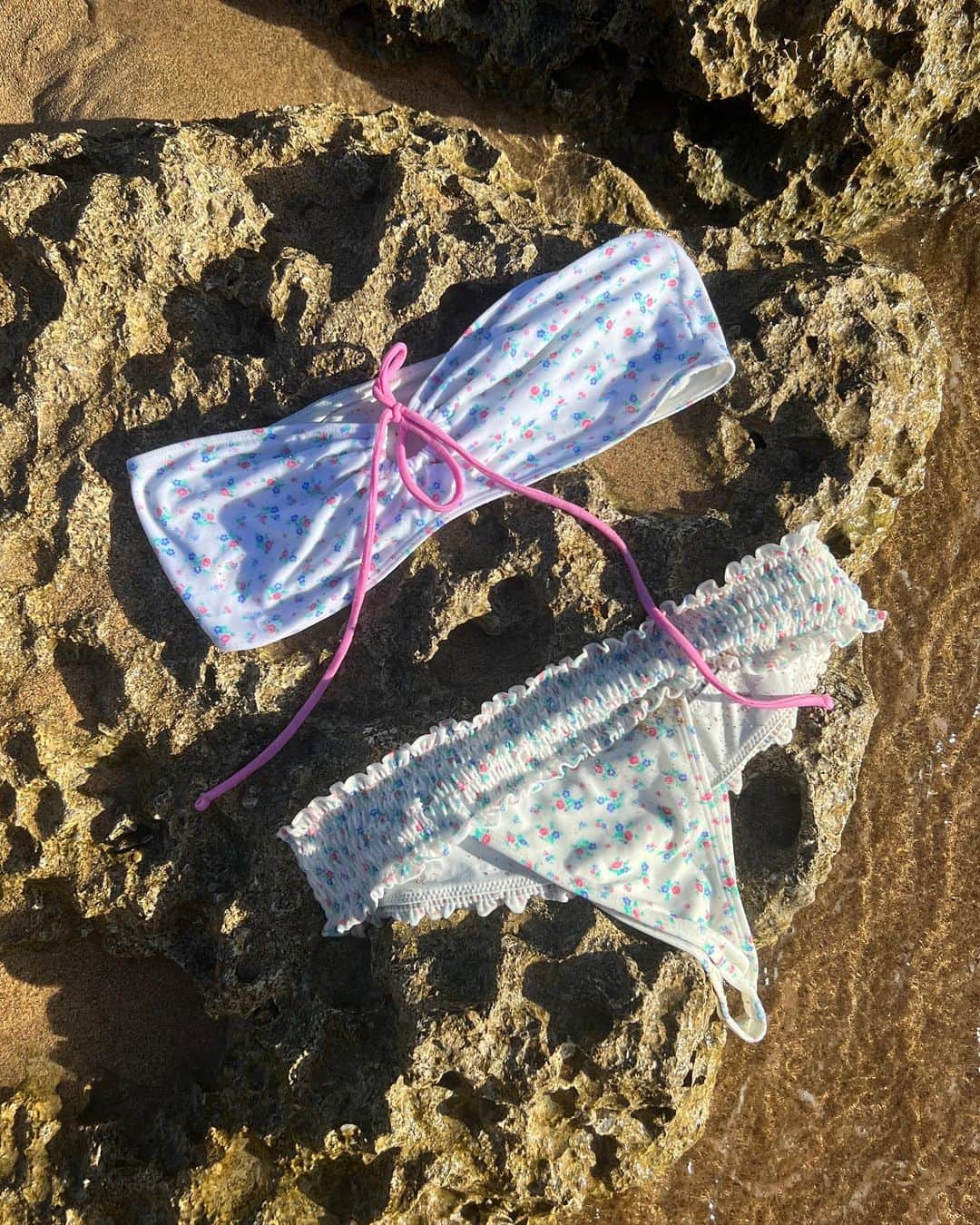 FRANKIES BIKINISのインスタグラム：「Meeya in Sweet Meadow」