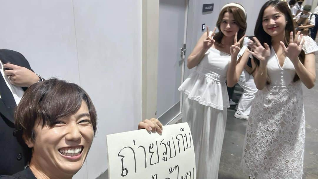 TBS「それSnow Manにやらせて下さい」のインスタグラム：「_  _  #ประเทศไทย #Thailand #タイ  #กรุงเทพมหานครฯ #Bangkok #バンコク  #โคจิมุไค #向井康二  #เรียวเฮอาเบะ #阿部亮平  #โซเระสุโนะ #それスノ #SnowMan  #ฟรีน #freen #เบคกี้　#becky」