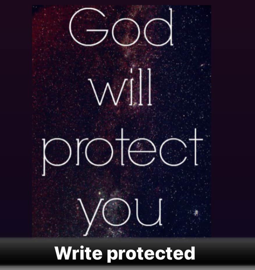 ジョゼフ・シモンズのインスタグラム：「The God of my rock; in Him will I trust: He is my shield, and the horn of my salvation, my high tower, and my refuge,  2 Samuel 22:3, 31, KJV」