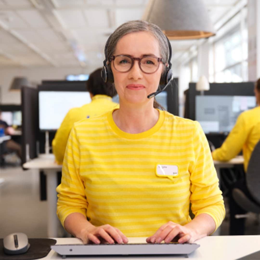 IKEA USAのインスタグラム：「Need help? Call us! Talk to a living, breathing IKEA sales professional or designer on the phone today for free! They’ll help find what you need, place an order and even plan your space. Give us a ring! Learn more at link in bio.」