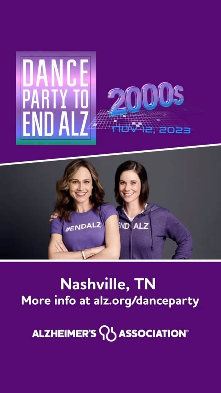 サラ・ドリューのインスタグラム：「Friends! Come dance like this with me ( and @ashleywilliamsandcompany @nikdeloach @theerincahill  and others) on Sunday nov 12th in Nashville for a party packed with dancing and hits from the 2000s from an incredible lineup of stars, all in support of the fight to end Alzheimer’s. Get your tickets today! Link in stories. #ENDALZ #dance2endalz」