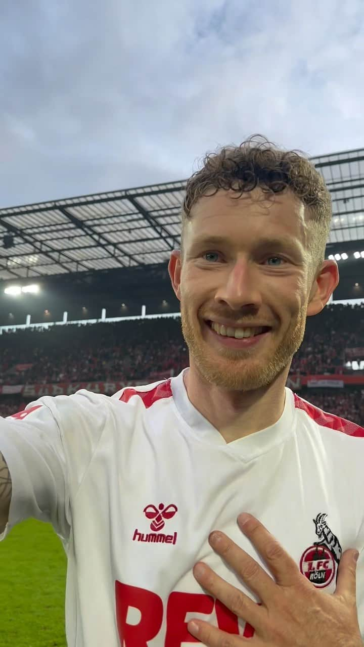 1.FCケルンのインスタグラム：「HIGH FIVE, DERBYHELDEN 🤩👋 ___ #effzeh #KOEBMG」