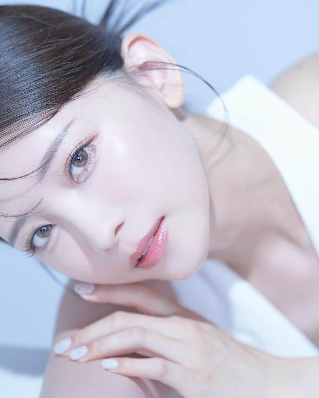 早瀬あやのインスタグラム：「30歳記念🕊‎‎.*･ﾟ」