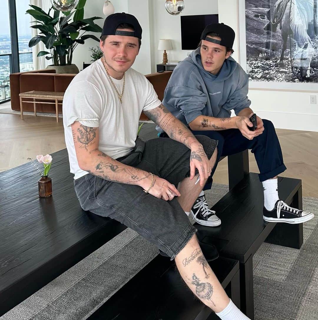 クルース・デイヴィッド・ベッカムのインスタグラム：「❤️」