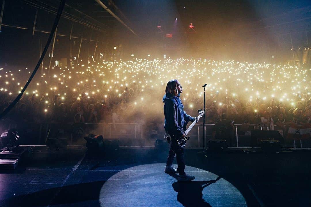 フォール・アウト・ボーイのインスタグラム：「✨ So Much (For) Munich ✨  📸 @elliottxingham」