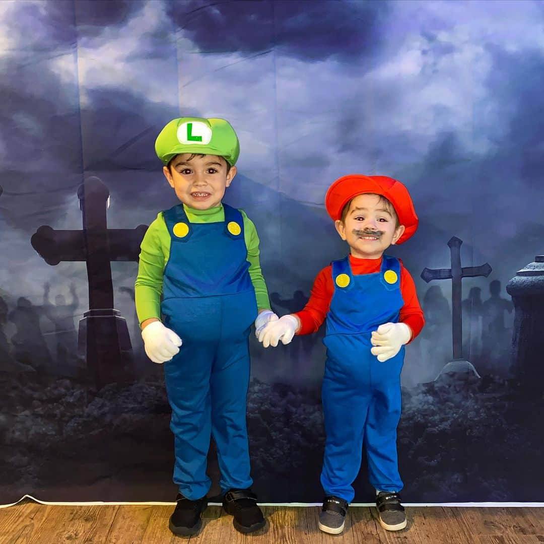 ディーナ・ニコール・コルテーゼさんのインスタグラム写真 - (ディーナ・ニコール・コルテーゼInstagram)「The Super Mario Brothers are in business ! 🥰」10月23日 4時29分 - deenanicole