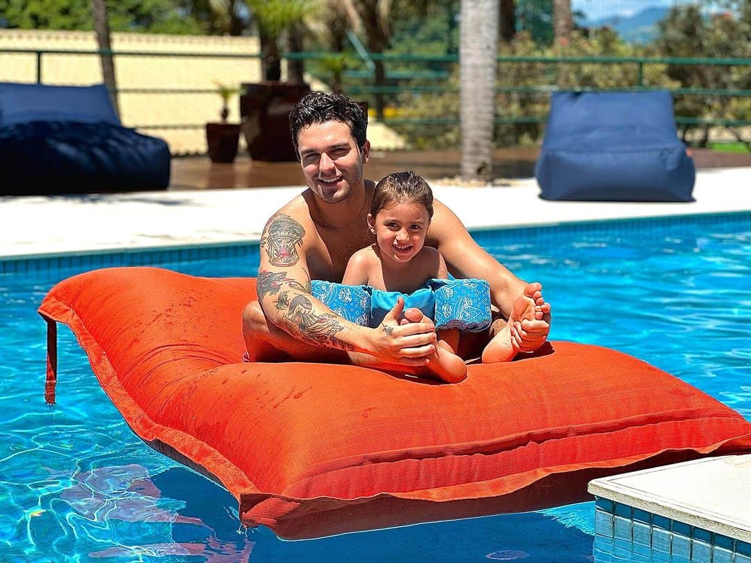 ルアン・サンタナのインスタグラム：「minha princesa chegou ☀️」