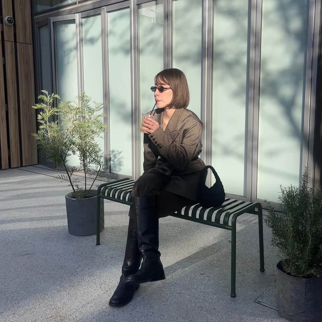 花見菜月さんのインスタグラム写真 - (花見菜月Instagram)「お気に入りjacketをきゅっと縛ると雰囲気が変わってかわいい〜🤎 @_nounless   #ナウンレス #nounless」10月23日 16時17分 - ____naki.____