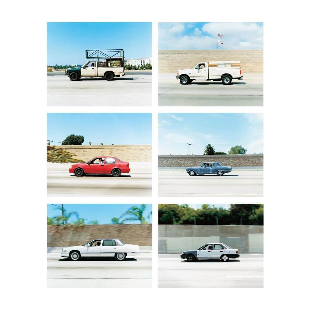 ブルータスさんのインスタグラム写真 - (ブルータスInstagram)「「ある視点から見て集め、並べてみる」  空になったプール、ロサンゼルスを走る車、エルヴィスをまねるファンたち。同じように撮り集められたものなのに、写真家・平野太呂のアメリカの3作品はついついニヤリと見入ってしまう。  自身のルーツから、興味の赴くままにシャッターを切ってきた平野は、同じ被写体を並べて見せた“3部作“をどう捉えているのだろう。  発売中のBRUTUSは「写真はもっと楽しい。」 @brutusmag   #BRUTUS #ブルータス #雑誌 #写真 #写真家 #photo #photographer #photolovers #magazine #平野太呂」10月23日 18時00分 - brutusmag