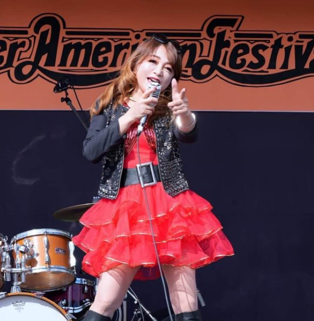 原めぐみさんのインスタグラム写真 - (原めぐみInstagram)「（原めぐみofficial）10pics photos Yesterday, I performed at the Super American Festival 2023 held in Odaiba!! This month, after participating in a Japan Festival in New York, I also had the opportunity to perform at the Super American Festival in Odaiba🎵 It was a month full of happiness❣️❣️  昨日はお台場開催の【Super American Festival 2023】出演して参りました！！ NYでジャパンフェスに参加した今月は、お台場でスーパーアメリカンフェスにも出演🎵出来て幸せ月間でした❣️❣️  #megumihara #haramegumi #japanessinger  #原めぐみ #原めぐみステージ  #superamericanfestival  #お台場  #アメ車」10月23日 16時53分 - meguming.h