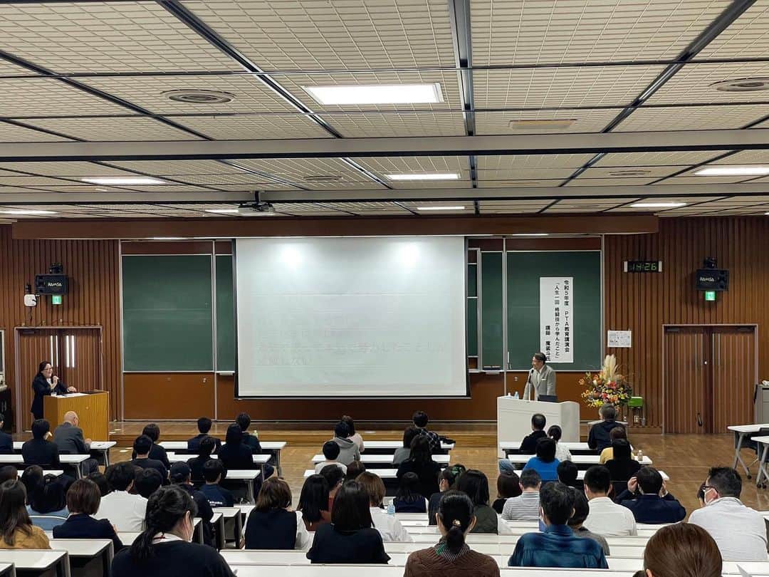 魔裟斗さんのインスタグラム写真 - (魔裟斗Instagram)「昨日は千葉の敬愛学園で講演でした #魔裟斗」10月23日 16時58分 - masato.official