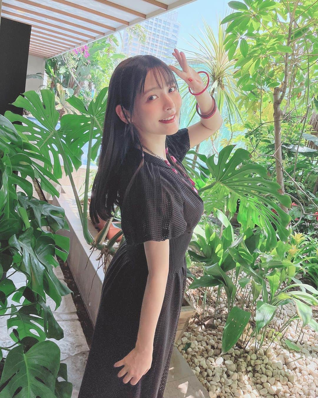 上坂すみれさんのインスタグラム写真 - (上坂すみれInstagram)「げつようび〜！ たまにはお昼前に更新してみます！おはようございます〜！  声優グランプリさま連載でロケに行った池袋のサンシャインでの想い出お写真たちですっ 毒展も、大好きなクラゲもすばらしかったです〜！ ロケのあとはガチャガチャの森で何もかもを散財しました！  それでは皆さま、今週もすこやかに過ごしましょうねっ！  #池袋 #上坂すみれ」10月23日 10時54分 - uesaka_sumire