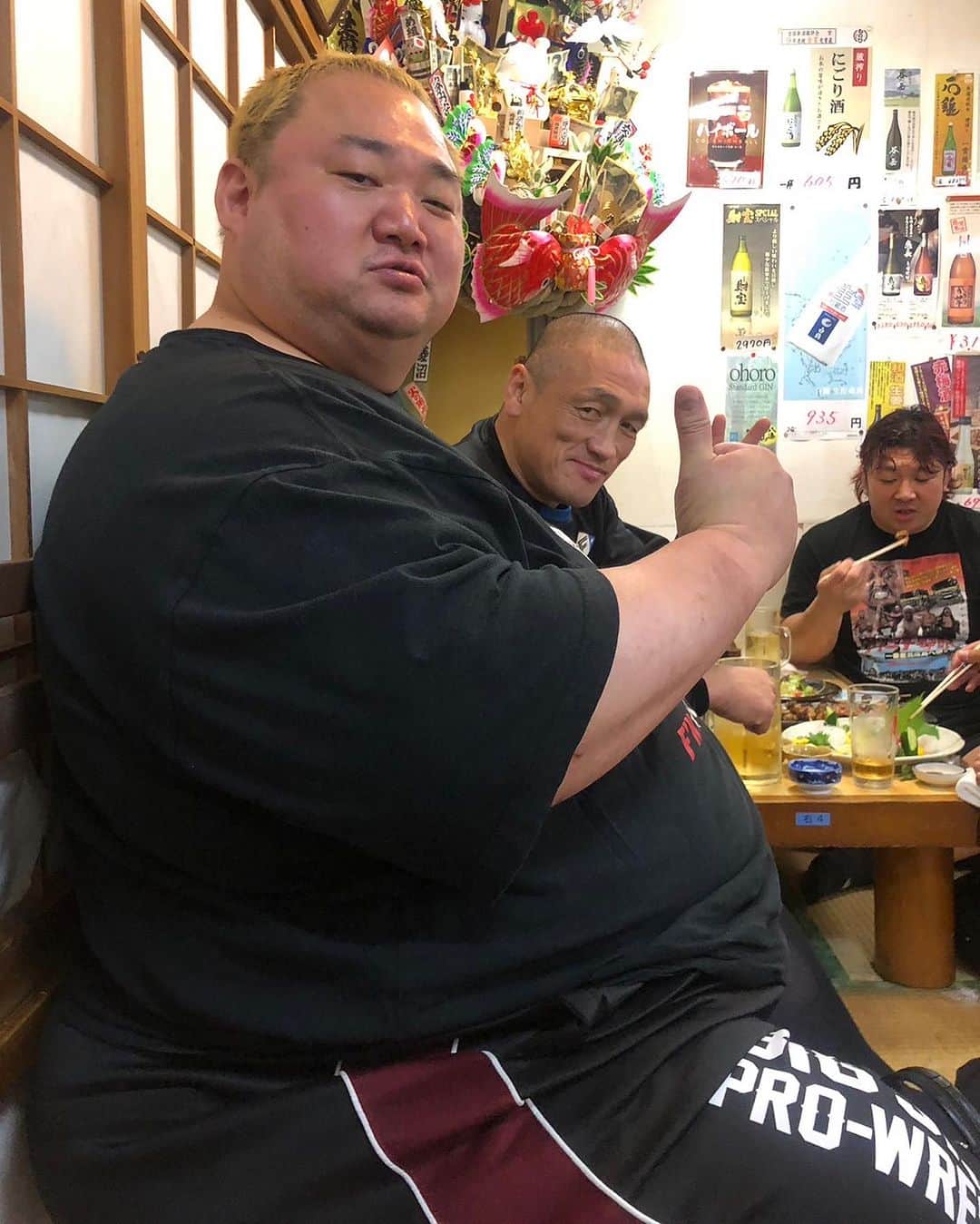 浜亮太のインスタグラム：「10/24(火)の前橋【どすこいうどん浜ちゃん】は！  昼11:30〜14:00 のみの営業です！ (うどんがなくなり次第終了)  宜しくお願い致します！  #浜亮太 #前橋 #どすこいうどん浜ちゃん #手打ちうどん」