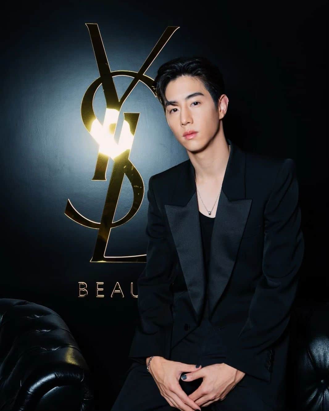 Mark さんのインスタグラム写真 - (Mark Instagram)「Had an amazing time! Thank you everyone that came out! @yslbeauty #yslbeautysg #couturemeup #MARKXYSLBEAUTY」10月23日 11時53分 - marktuan