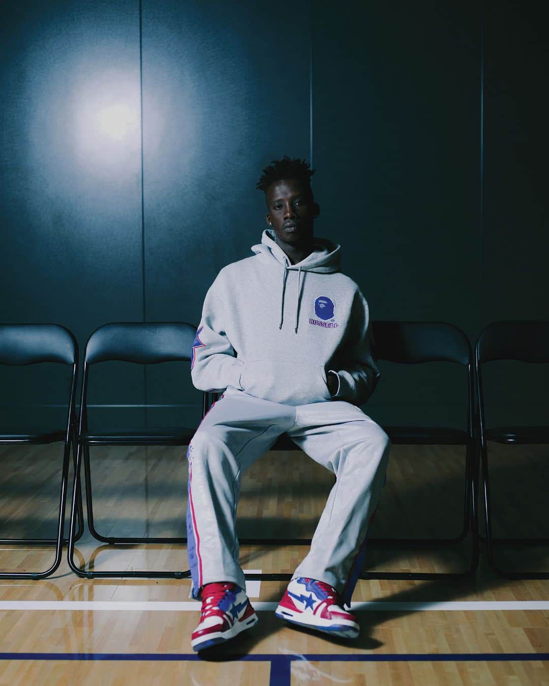 ア ベイシング エイプさんのインスタグラム写真 - (ア ベイシング エイプInstagram)「BAPE® and Russell Athletic are excited to announce their upcoming collaboration, building on their previous successful partnership. This time, the two brands draw inspiration from basketball cultures. Not only does this unique combination creates a collection that pays homage to basketball's dynamic energy, but also captures the essence of the sports fashion. The BAPE® x Russell Athletic full collection will be available at BAPE STORE® and BAPE.COM on Saturday, OCT 28th. @russellathletic Photographer: @motonoriomori_lee @__ug__  #abathingape #bape #BAPExRussellAthletic」10月23日 12時00分 - bape_japan
