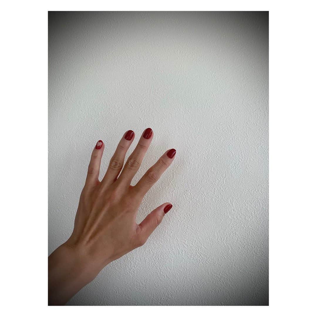 陽月華のインスタグラム：「☆  赤 と ハート。  赤 で ハート。  #爪 #つめ #ネイル #nail #nails #備忘録」