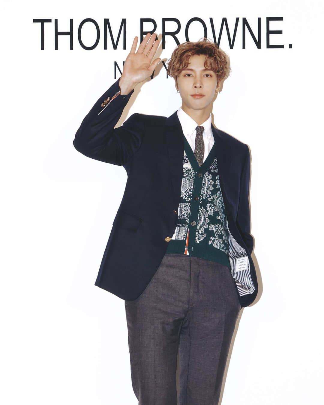 ジャニーさんのインスタグラム写真 - (ジャニーInstagram)「the best time with @thombrowne at the 20th anniversary event in seoul #thomebrown #thombrown20  #광고」10月23日 13時00分 - johnnyjsuh
