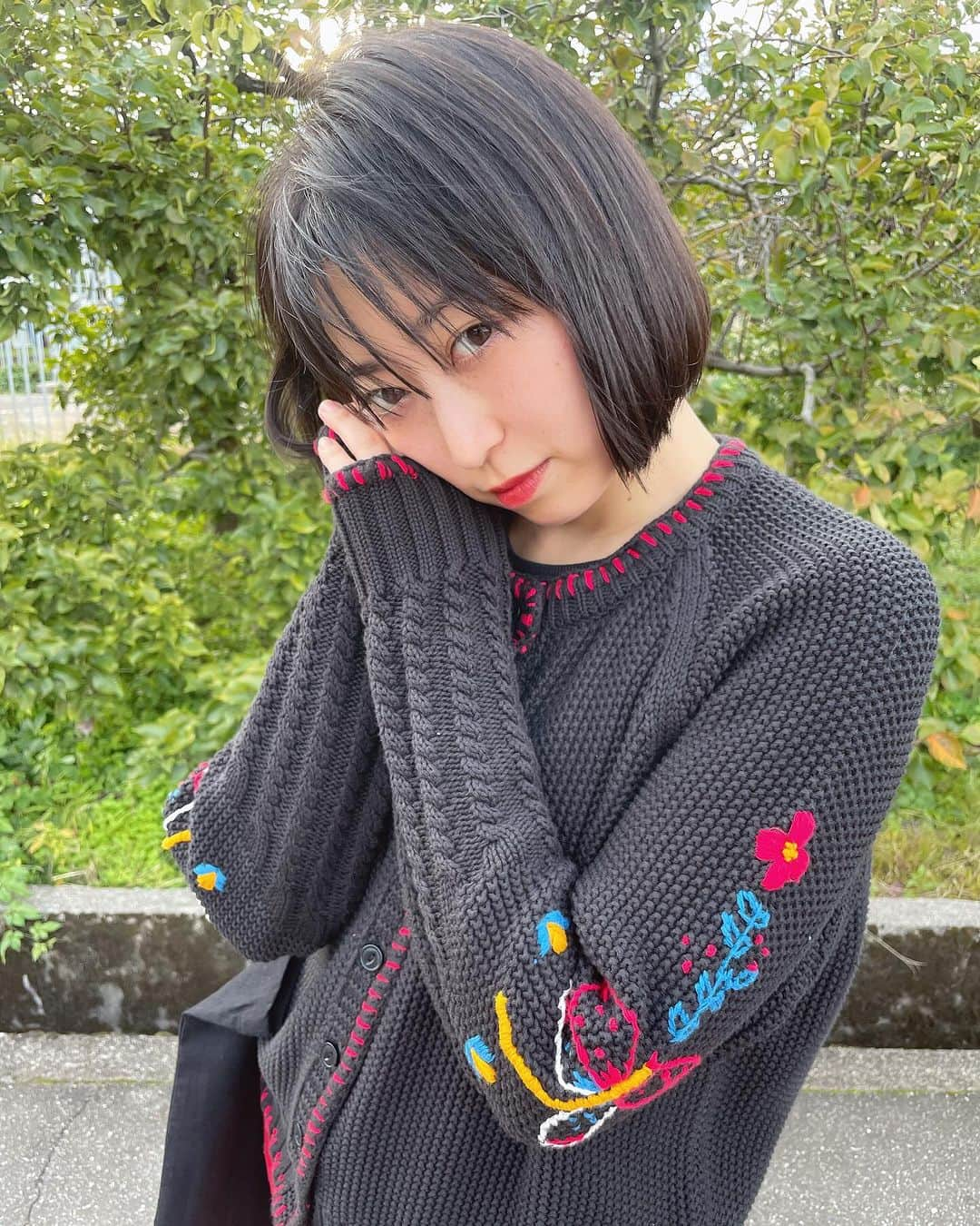 中里亜美のインスタグラム：「ヨーロッパの旅が怒涛だった。 そして帰ってきてからも超ハードだった。 富山でゆっくりリフレッシュする予定が 西田家がcrazyで最高 過ぎて、疲れたけど楽しかった。 Rock 'n' Roll❤️‍🔥🐟🍜♨️  #なかざと_旅 #富山 #sahaji」