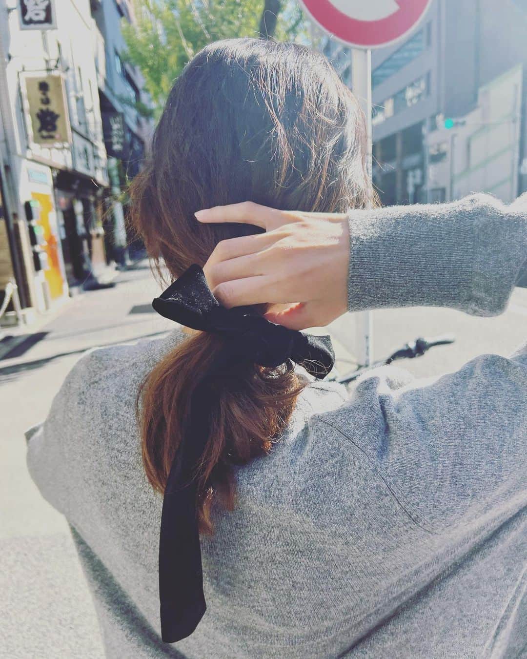 平山真弓のインスタグラム：「・ 🎀😏🍜」