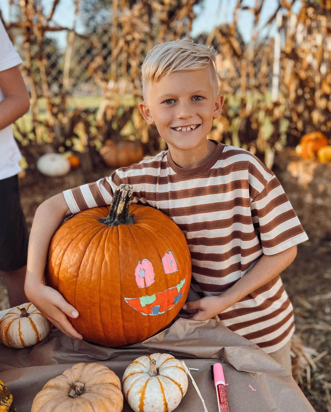 ケリー・マレーさんのインスタグラム写真 - (ケリー・マレーInstagram)「Punkins @@gofffamilypumpkinpatch」10月23日 14時30分 - kelli_murray