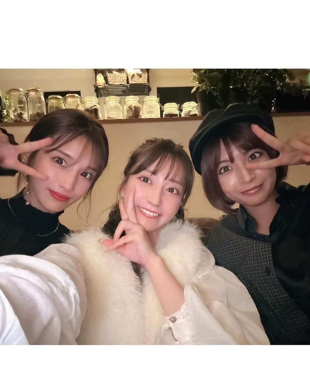 益田アンナさんのインスタグラム写真 - (益田アンナInstagram)「この間麻布十番 の@ushinikanabou_azabujuban  で女子会してきたよ🐮💗  コースが最後まで美味しかった〜！  昆布締め好きとしては牛タン昆布締めがたまらなかった🥹  またみんなで美味しいもの会したいなぁ🤤  #牛に金棒#麻布十番グルメ」10月23日 14時46分 - anna_masuda