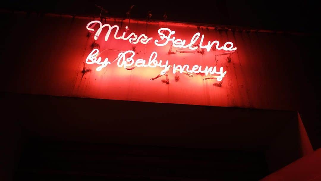 falinetokyoのインスタグラム：「📍Location @missfaline Kitaaoyana 📸　@babymaryfaline   📍Miss Faline 東京都港区北青山3-6-26 ☎️03-5766-2558」