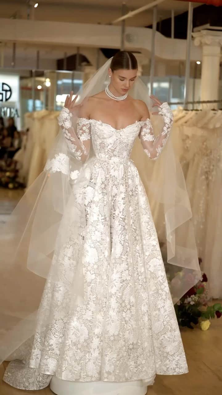 BERTAのインスタグラム：「The House of BERTA ♥」