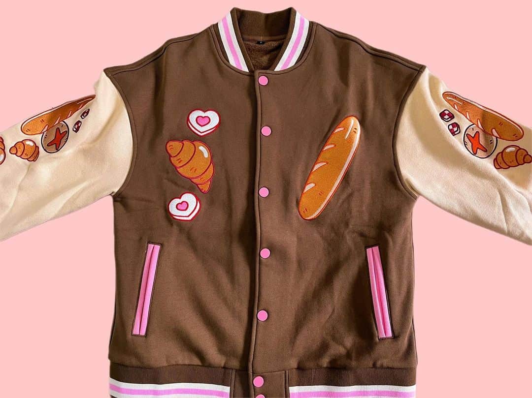 のインスタグラム：「a little something coming in January… 🥐🥖🍞」