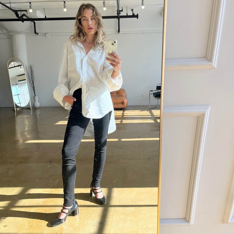のインスタグラム：「Wear the Jayla Split Skinny zipped for a more traditional skinny jean look.」