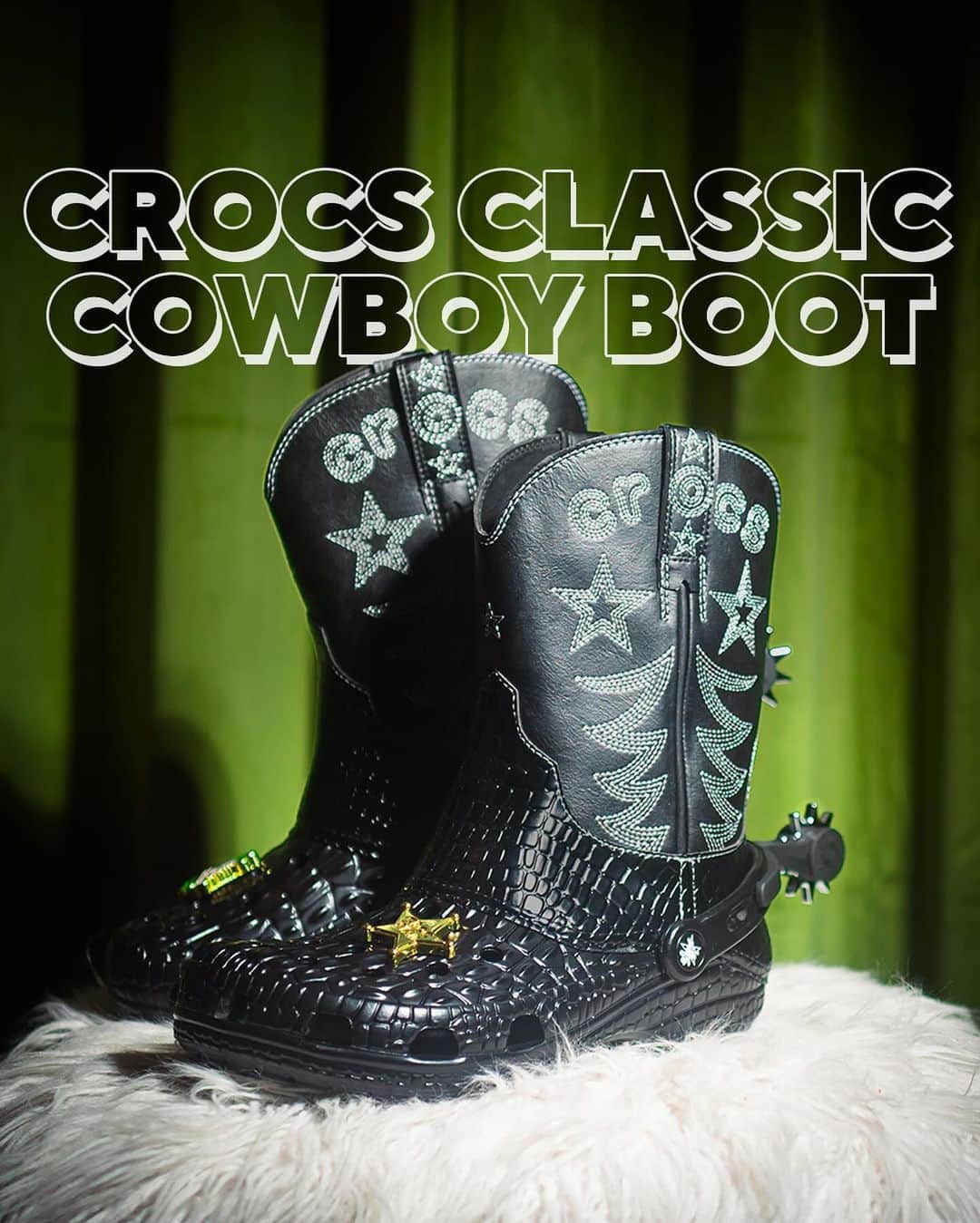 クロックスのインスタグラム：「These boots were made for you, by you. Croc on over to crocs.com before they’re gone!」