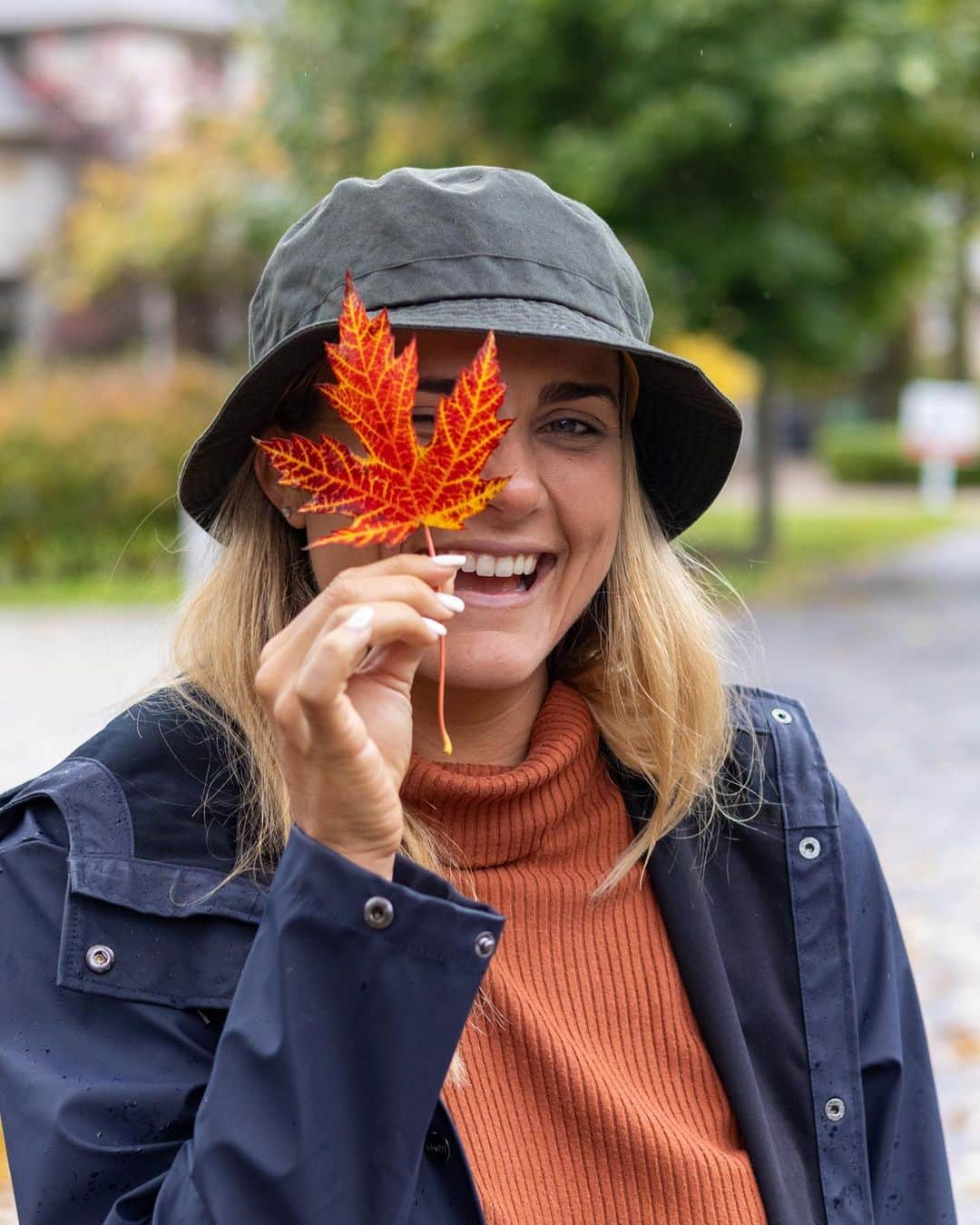 レクシー・トンプソンのインスタグラム：「Amazing getaway to Canada 🍁 ❤️」