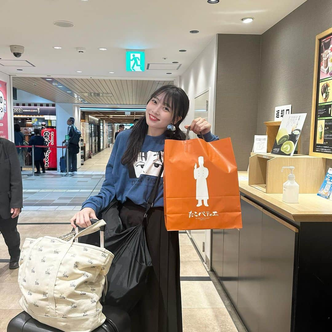 金山奈々絵さんのインスタグラム写真 - (金山奈々絵Instagram)「バレエあるある 本番の日の荷物家出」10月23日 17時44分 - nanae_ohayogu