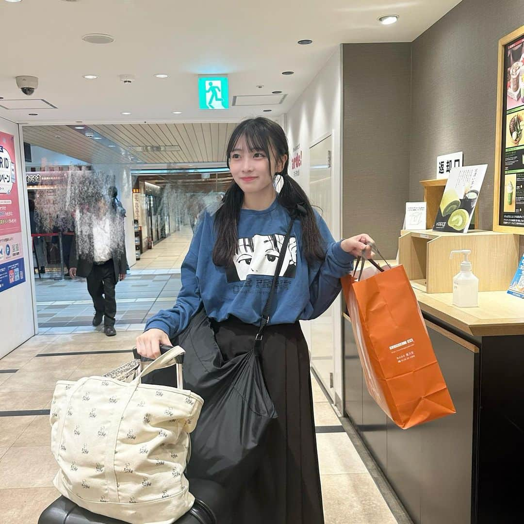 金山奈々絵さんのインスタグラム写真 - (金山奈々絵Instagram)「バレエあるある 本番の日の荷物家出」10月23日 17時44分 - nanae_ohayogu