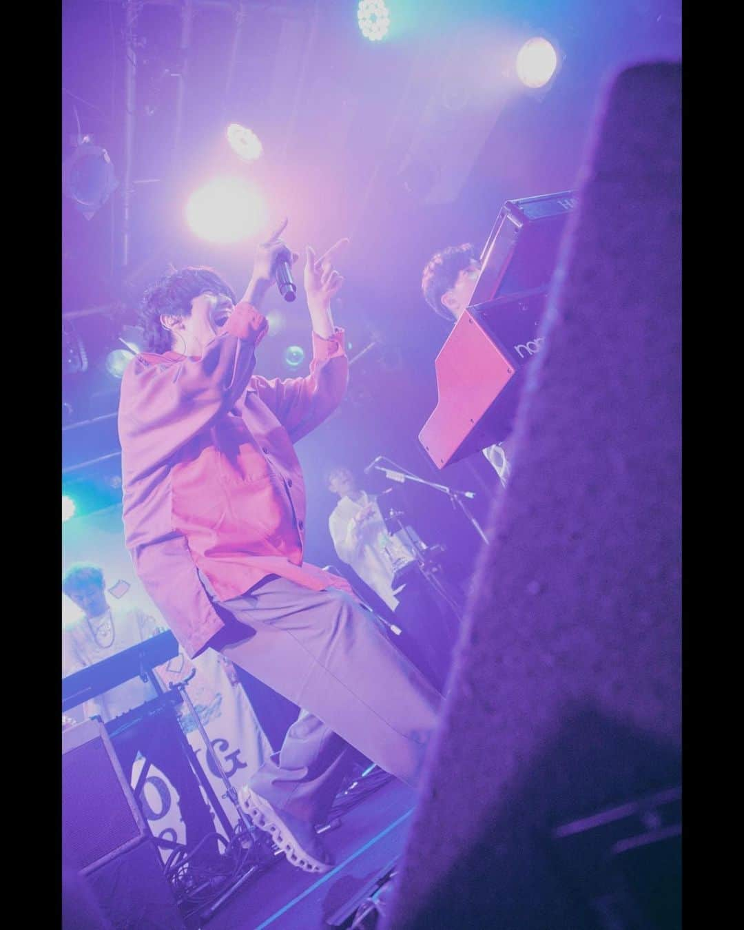 sumikaさんのインスタグラム写真 - (sumikaInstagram)「#sumika Live Tour 2023 『SING ALONG』  2023.10.22 青森Quarter  #SINGALONG #シンガロング  撮影：@tetsuyayamakawa」10月23日 17時42分 - sumika_inc